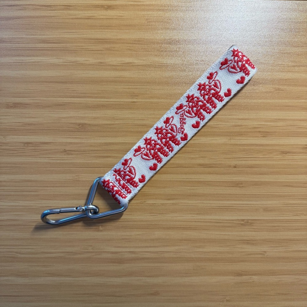 BAGGU White and Red Embroidered Key Strap with Silver Clip